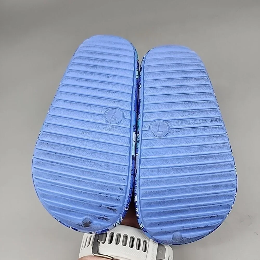 Toddler Boys' Size 7 Rowan Slip On Round Closed Toe Blue Water Shoes Cat & Jack